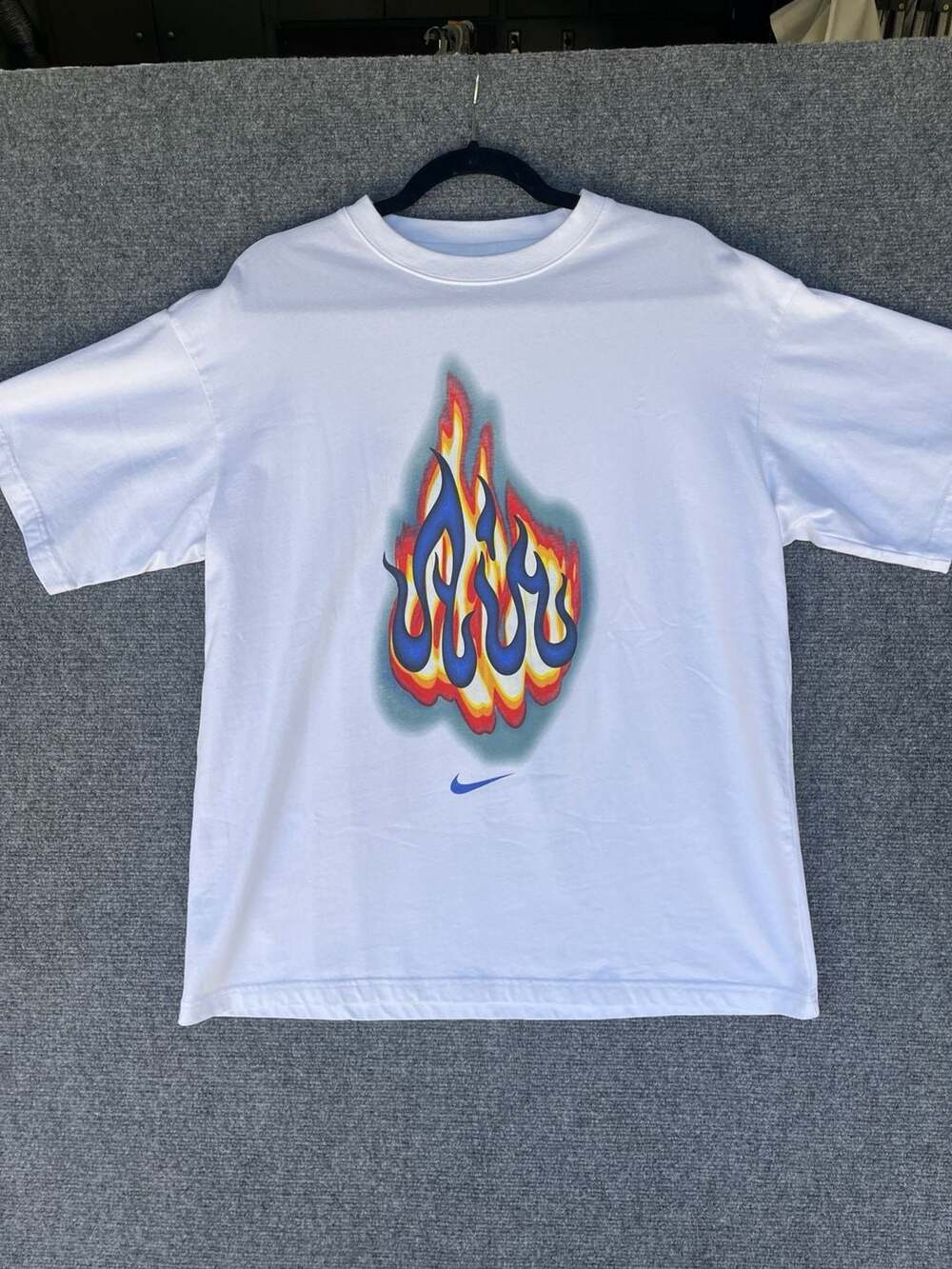 GRAIL 90’s Nike Bakin Flame Recalled T-shirt